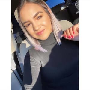 Meet your Posher, Fabiola